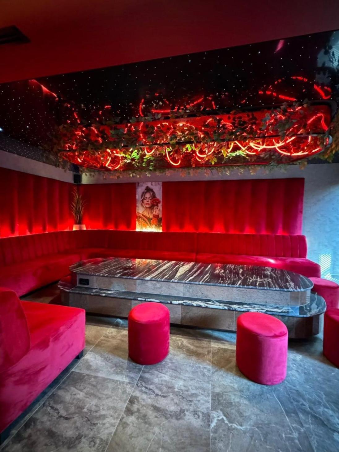 Motel Villa Princi Kosovo Polje Kültér fotó